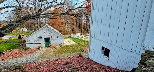 4823 Kirk Rd, Columbiana, OH 44408 - photo 24