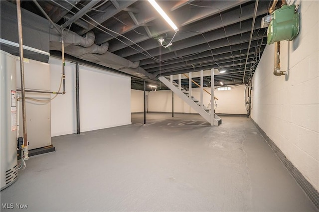 595 Elm St, Struthers, OH 44471 - basement featuring stairs and gas water heater