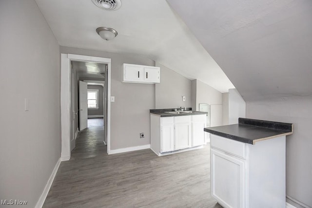 1810 Haldane Rd, Cleveland, OH 44112 - photo 2