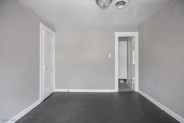 1810 Haldane Rd, Cleveland, OH 44112 - photo 9
