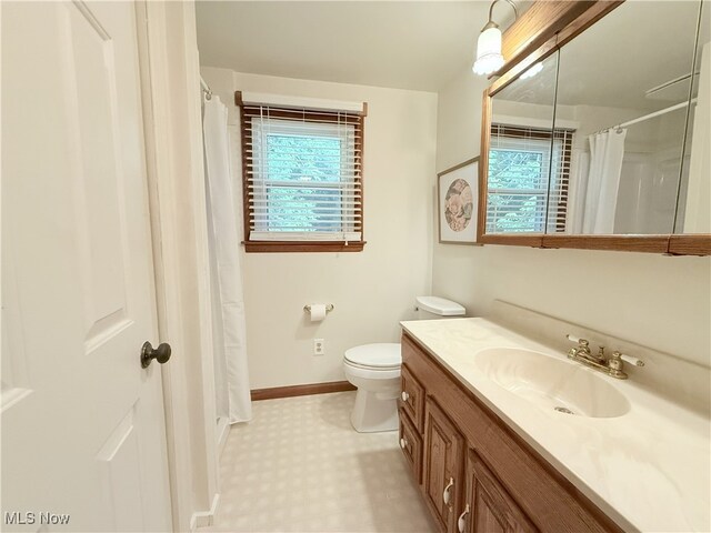 4901 Kings Creek Rd, Weirton, WV 26062 - bathroom with vanity and a shower with curtain