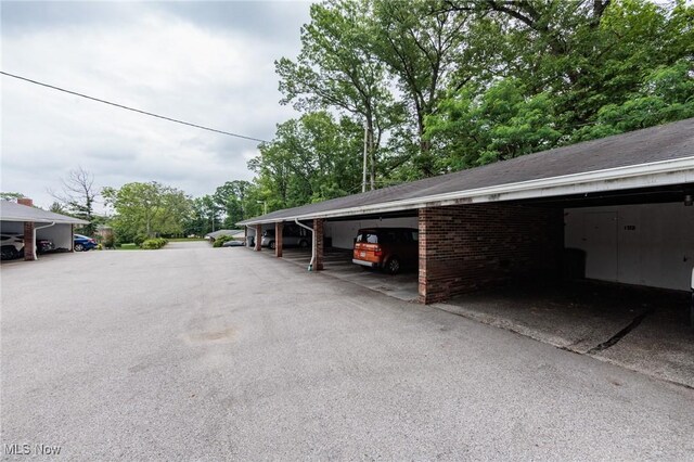 7030 Carriage Hill Dr Unit 202, Brecksville, OH 44141 - photo 35