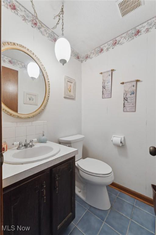 12385 Omar Dr NE, Hartville, OH 44632 - photo 25