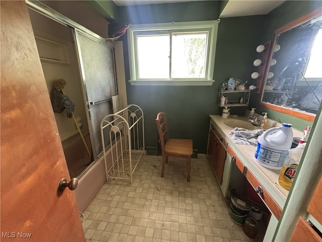 223 Sunset Ct, Columbiana, OH 44408 - full bath featuring vanity and enclosed tub / shower combo