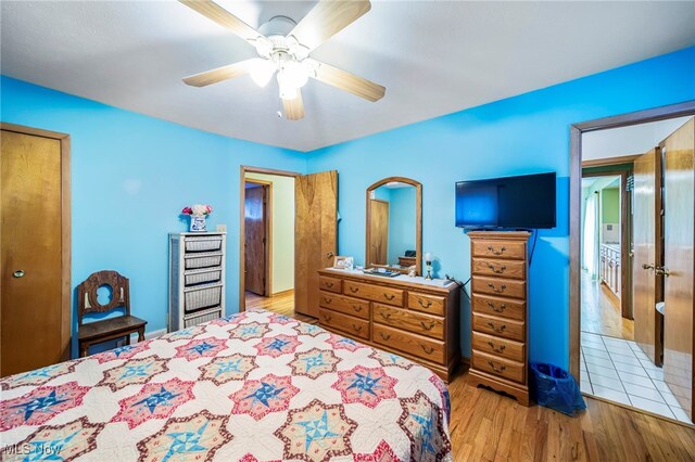 30888 Harrison Rd, Wickliffe, OH 44092 - bedroom featuring wood finished floors and a ceiling fan