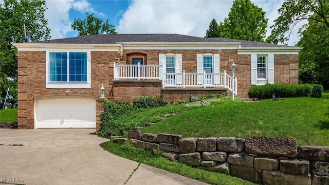 1918 Hillcrest Dr, Coshocton, OH 43812 - photo 2