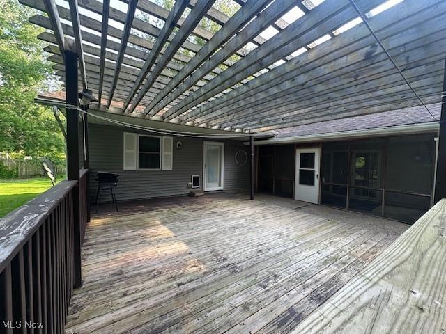 640 N Lake St, Madison, OH 44057 - photo 32