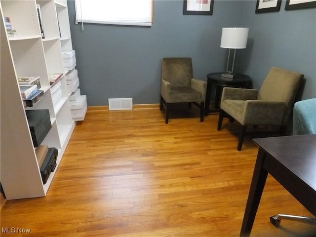 13621 Bellbrook Dr, Brook Park, OH 44142 - living area featuring light wood-style flooring