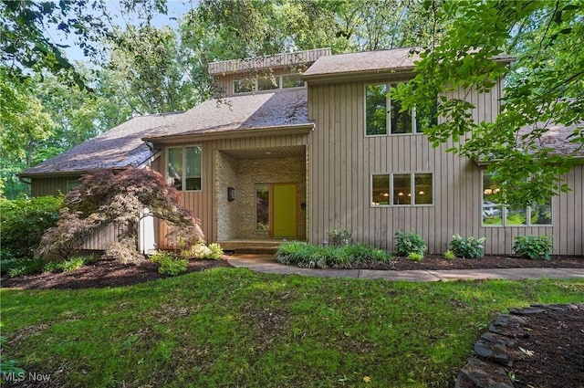 80 Hawthorne Ave, Rittman, OH 44270 - view of front of property with a front yard and a shingled roof