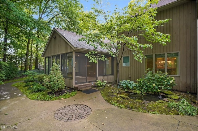 80 Hawthorne Ave, Rittman, OH 44270 - view of outdoor structure with a sunroom