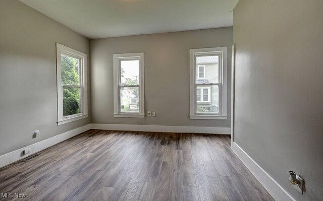 499 Main St, Wadsworth, OH 44281 - photo 29