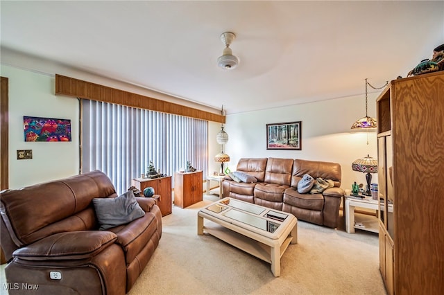 24270 Glenforest Rd, Euclid, OH 44123 - living area with light colored carpet