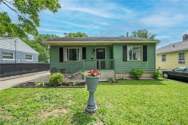 1432 Maxwell Ave NW, Warren, OH 44485 - view of front of property