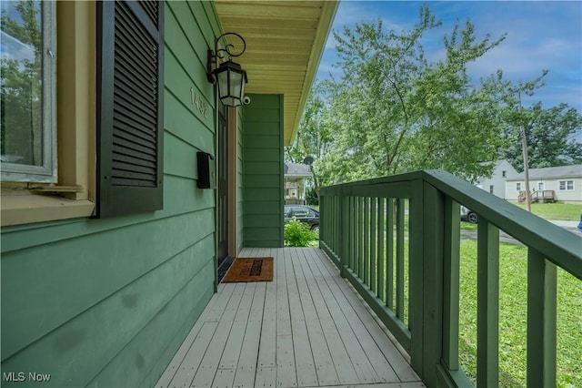 1432 Maxwell Ave NW, Warren, OH 44485 - view of wooden terrace