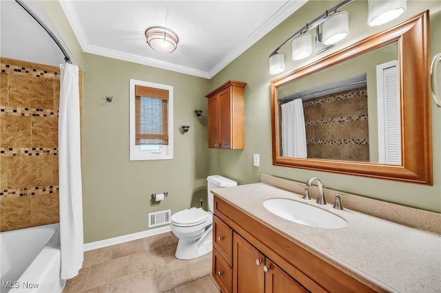 840 Twilight Dr, Seven Hills, OH 44131 - bathroom featuring vanity, crown molding, and shower / bath combination with curtain