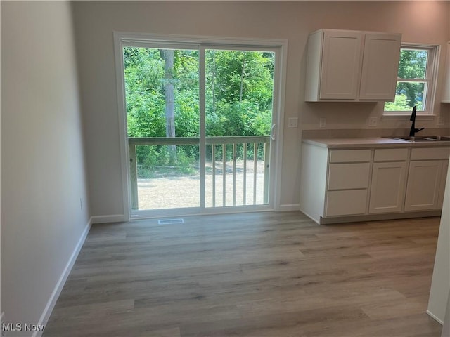 5025 Lakeview Dr, Mentor, OH 44060 - photo 3