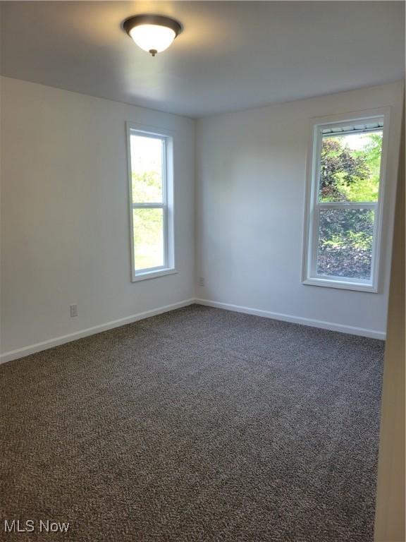 13975 Greenbower St NE, Alliance, OH 44601 - photo 10
