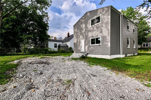 1698 Sunset Ave, Akron, OH 44301 - photo 22