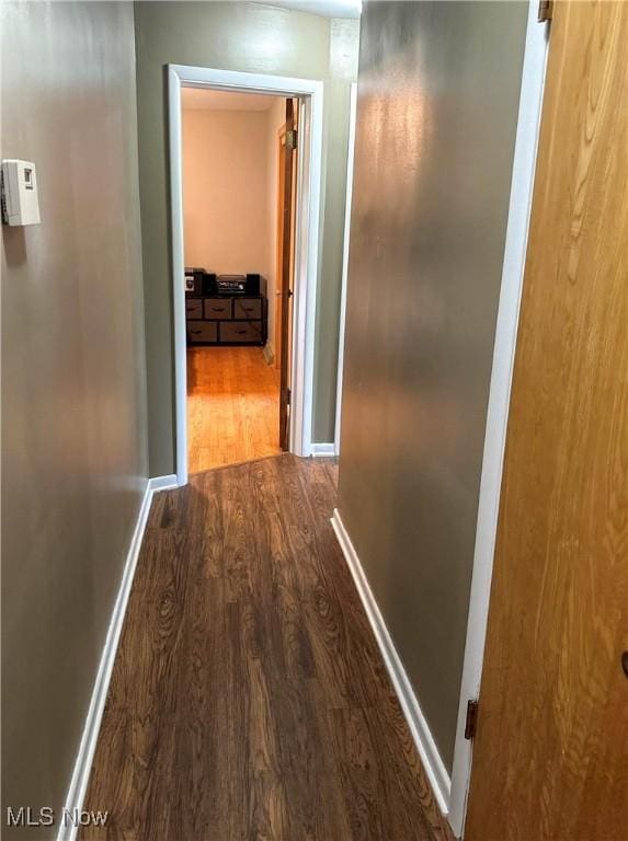 344 17th St NW, Barberton, OH 44203 - corridor with wood finished floors and baseboards