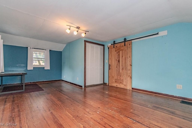 7568 Center St, Mentor, OH 44060 - photo 18