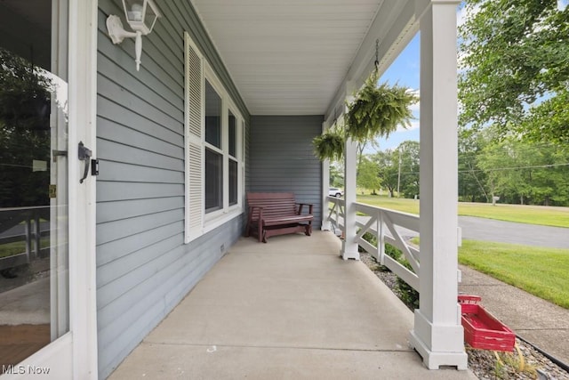 1114 Beechwood Rd, Salem, OH 44460 - view of porch