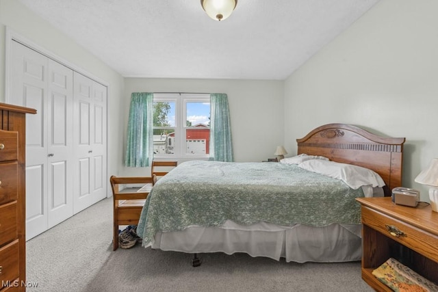1114 Beechwood Rd, Salem, OH 44460 - carpeted bedroom with a closet