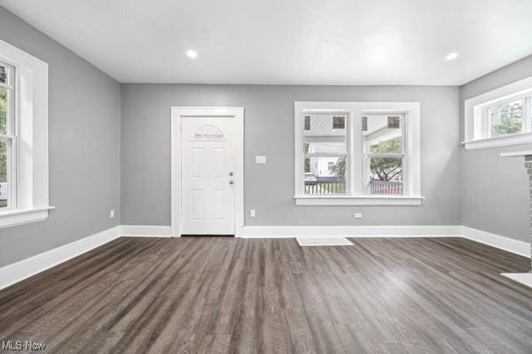 861 Glenn St, Akron, OH 44320 - photo 6
