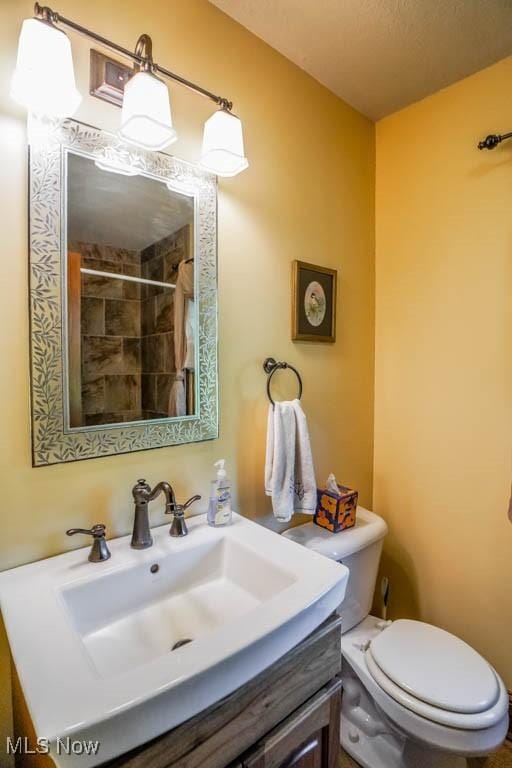 3020 Crookston Ln, Clinton, OH 44216 - full bathroom with vanity and a tile shower