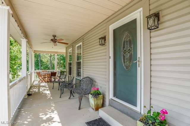 3020 Crookston Ln, Clinton, OH 44216 - entrance to property with a porch and ceiling fan