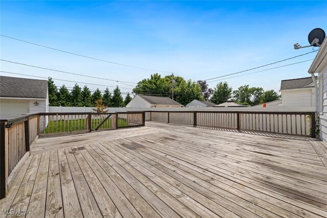 16347 Craigmere Dr, Middleburg Heights, OH 44130 - photo 34