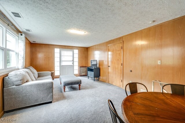 396 Sandhurst Rd, Akron, OH 44333 - photo 35