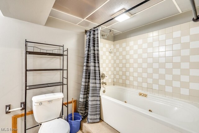 1260 Pleasant Ridge St SE, Minerva, OH 44657 - bathroom with a combined bath / shower with jetted tub and toilet