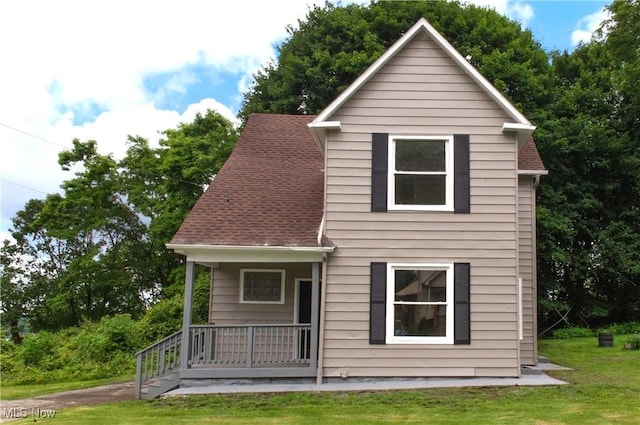 310 Clyde St, Youngstown, OH 44510 - photo 2