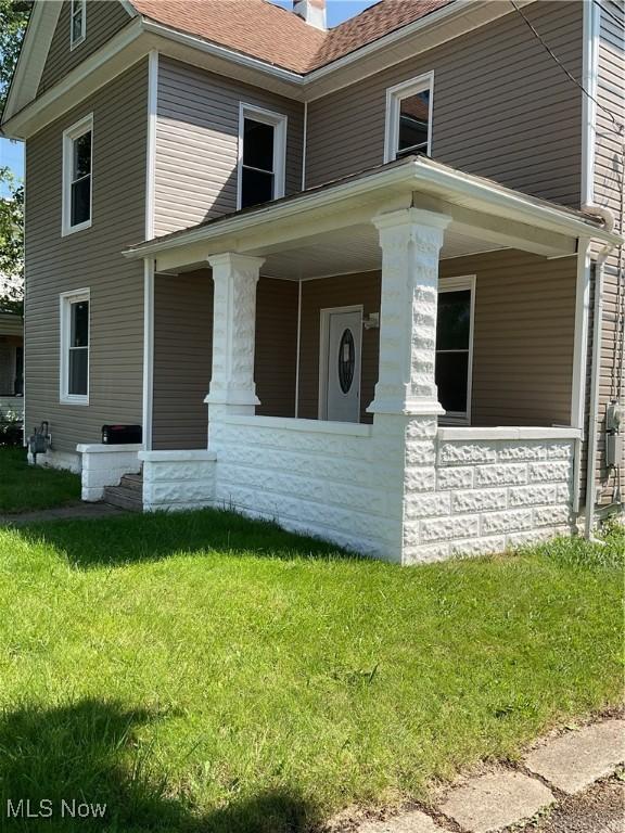 620 1st St NW, Massillon, OH 44646 - photo 1