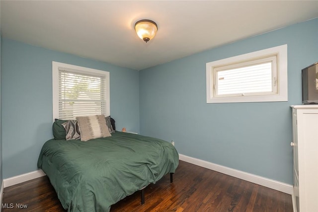 29123 Homewood Dr, Wickliffe, OH 44092 - bedroom featuring baseboards and wood finished floors