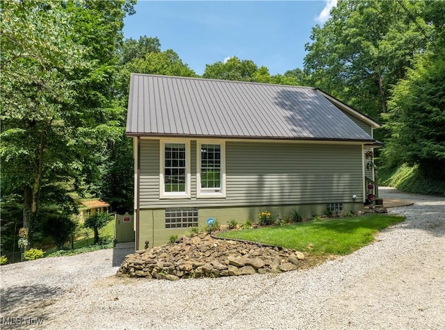 2461 Trailwood Dr SW, Carrollton, OH 44615 - view of home's exterior featuring a metal roof
