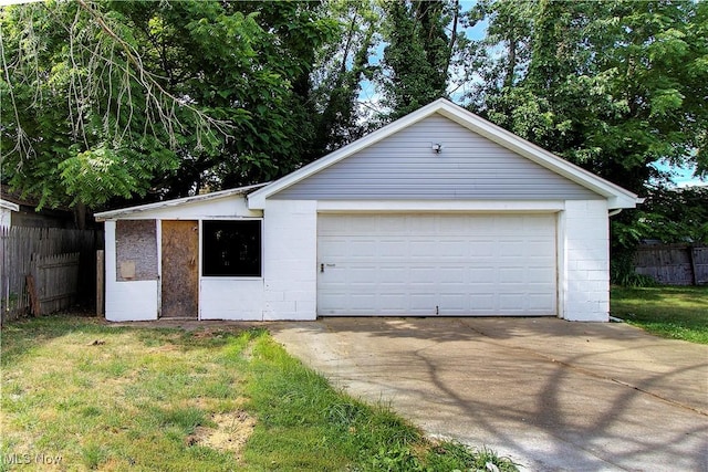 1213 Mckinley Ave, Akron, OH 44306 - view of garage