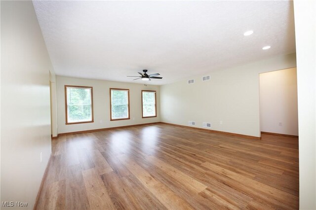 35 Palomino Dr, Weirton, WV 26062 - photo 3