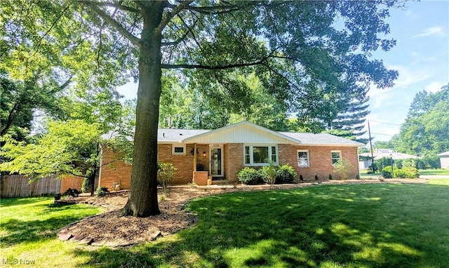 8208 Milmont St NW, Massillon, OH 44646 - photo 2
