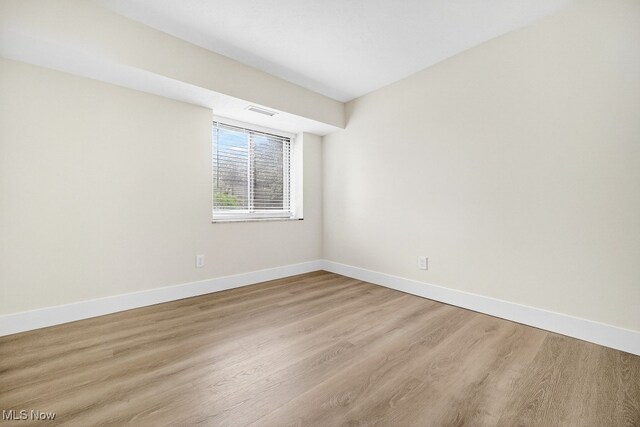 9660 Cove Dr, North Royalton, OH 44133 - photo 8