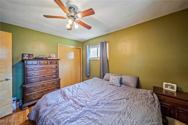28666 Forest Rd, Willowick, OH 44095 - bedroom with wood finished floors, ceiling fan, and a closet
