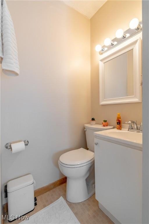 11576 Peach Glen Ave NW, Uniontown, OH 44685 - half bath with toilet and vanity