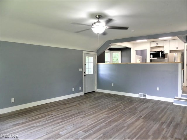 7685 Saratoga Rd, Middleburg Heights, OH 44130 - photo 8