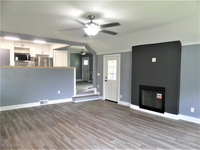 7685 Saratoga Rd, Middleburg Heights, OH 44130 - photo 9