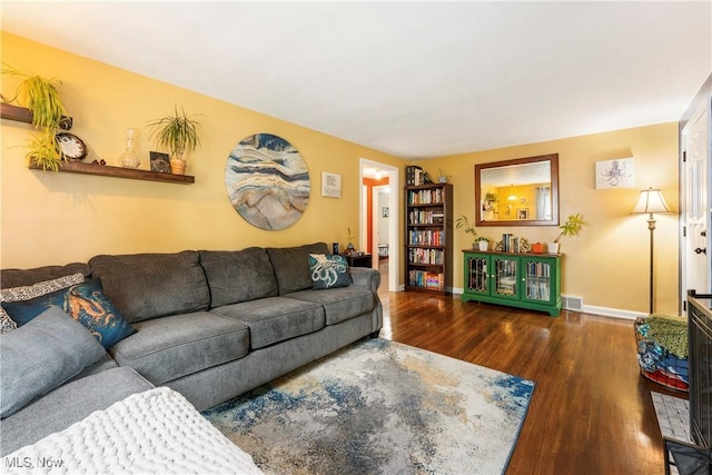 2026 34th St NW, Canton, OH 44709 - living area with wood finished floors and baseboards