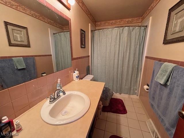 2414 Hennetta Ave, Akron, OH 44320 - photo 17
