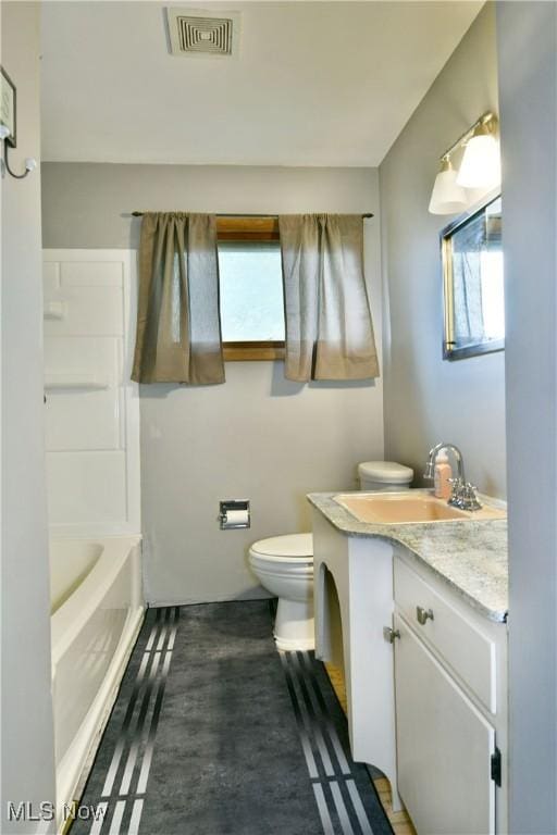 2803 Brunswick Rd, Youngstown, OH 44511 - full bath with vanity and plenty of natural light