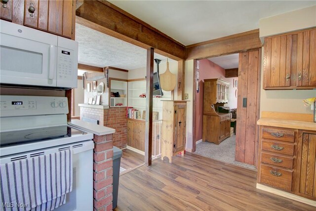 7730 Cedar Rd, Chesterland, OH 44026 - photo 14