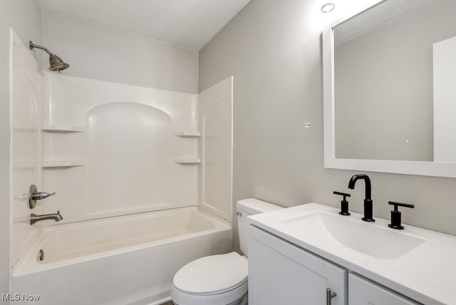 2401 Island Dr Unit 20D, Uniontown, OH 44685 - full bath with vanity and shower / bath combination