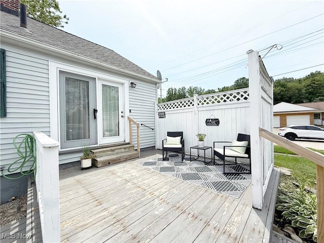 3522 Oakdale Ave, Lorain, OH 44055 - wooden terrace featuring entry steps
